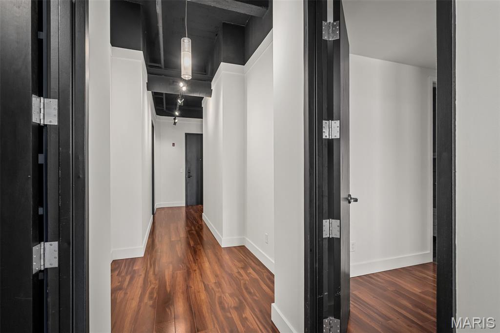3010 Locust Street, Unit 208 St. Louis, MO 63103 - Photo 25 of 26