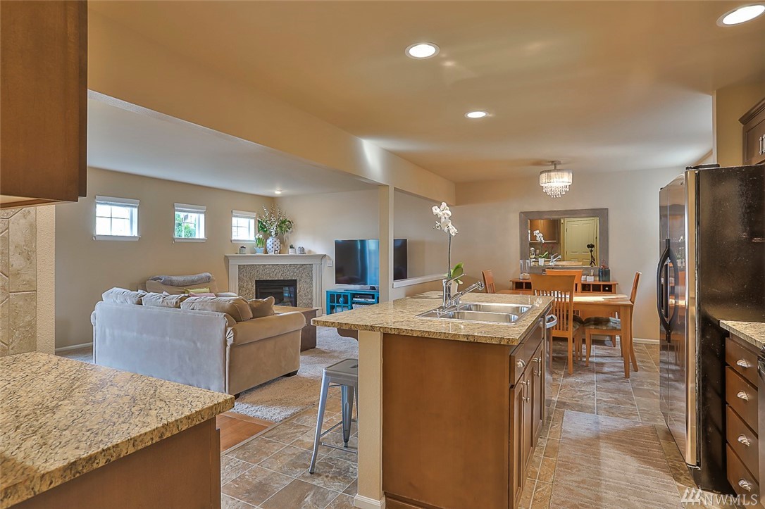 24 194th Street Southwest Bothell, WA 98012 - Photo 10 of 25