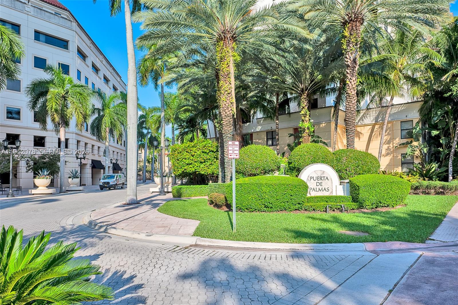 888 Douglas Road, Unit 1606 Coral Gables, FL 33134 - Photo 16 of 26