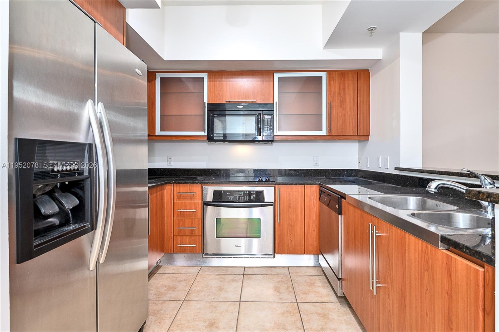 888 Douglas Road, Unit 1606 Coral Gables, FL 33134 - Photo 7 of 26