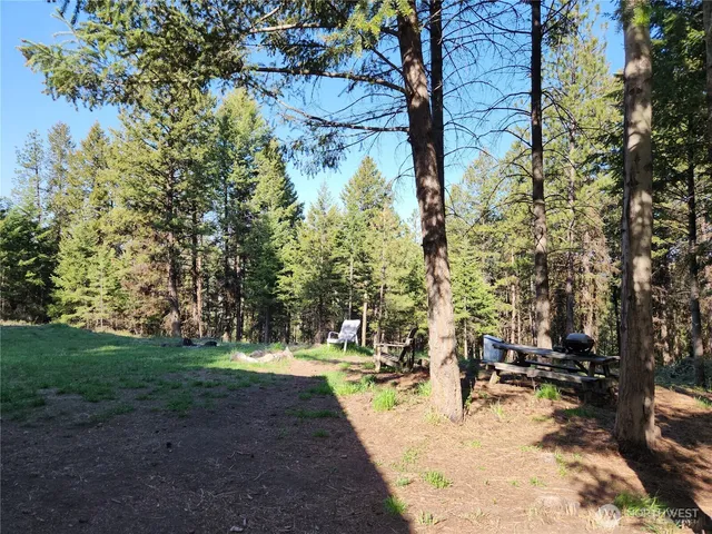 $93,000 | 51 Trapline Loop Road, Oroville, WA 98844