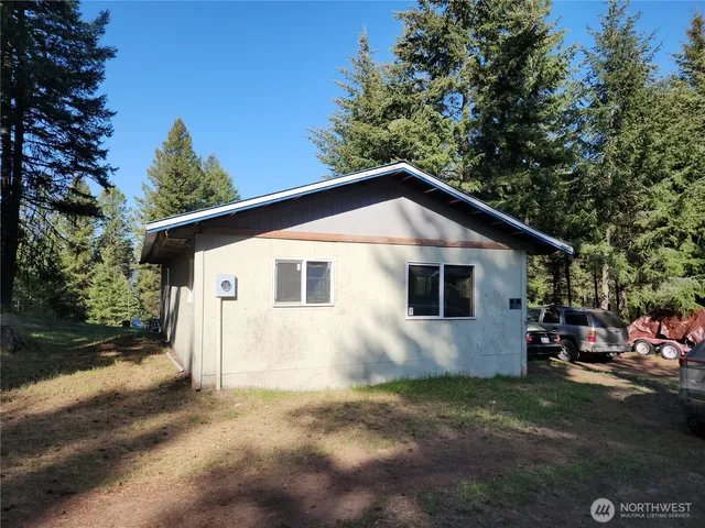 $93,000 | 51 Trapline Loop Road, Oroville, WA 98844