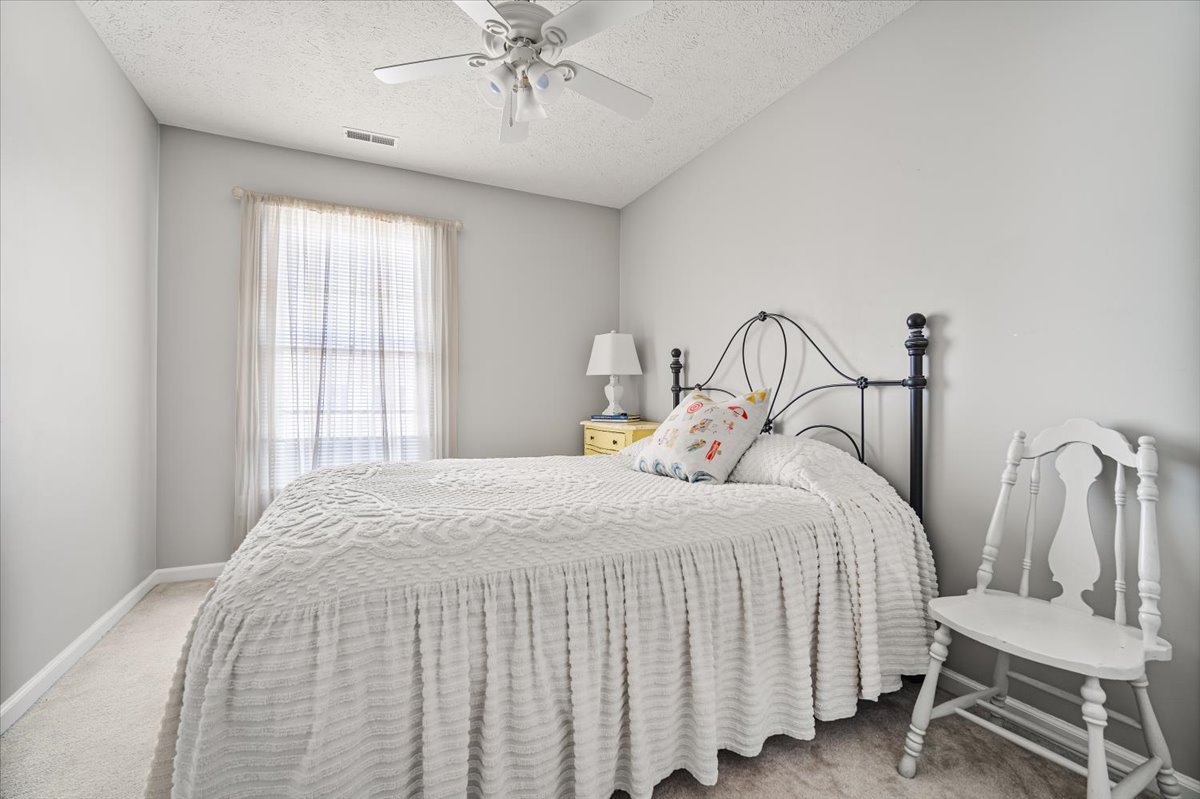 1103 Perry Lane Normal, IL 61761 - Photo 11 of 22 Gallery Image 11