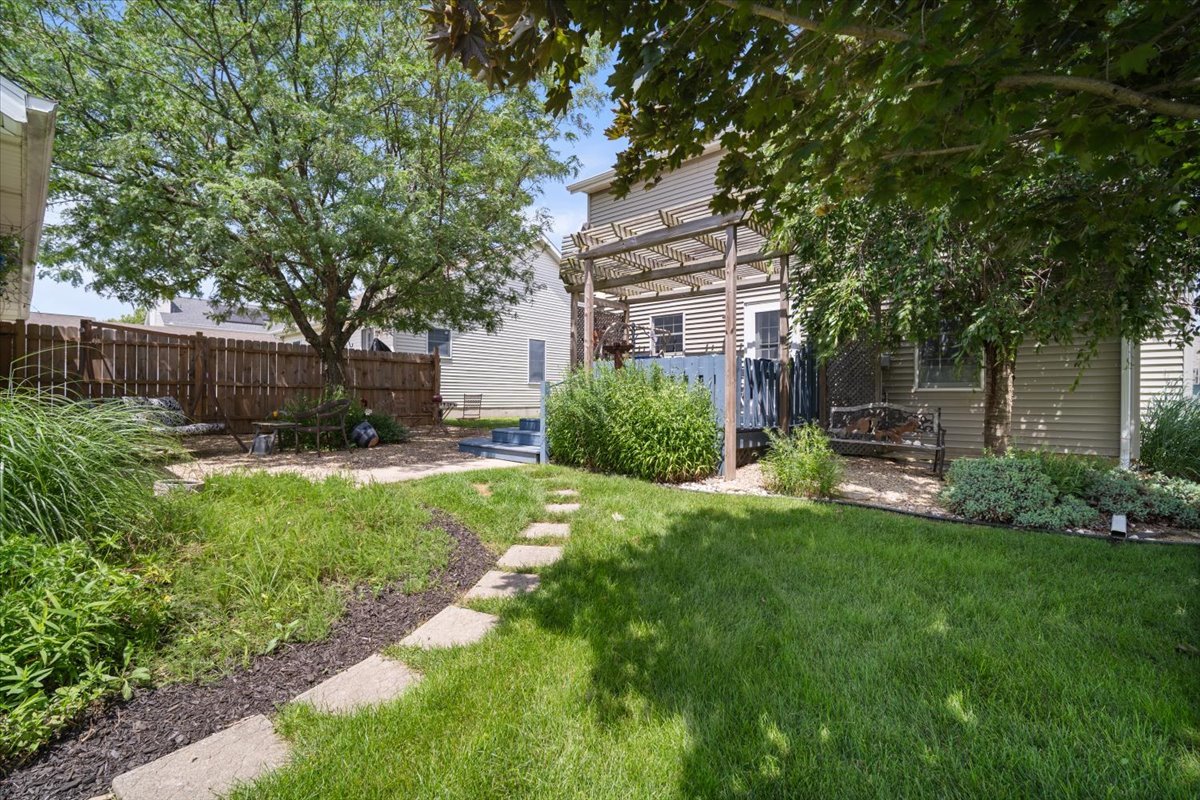 1103 Perry Lane Normal, IL 61761 - Photo 19 of 22 Gallery Image 19