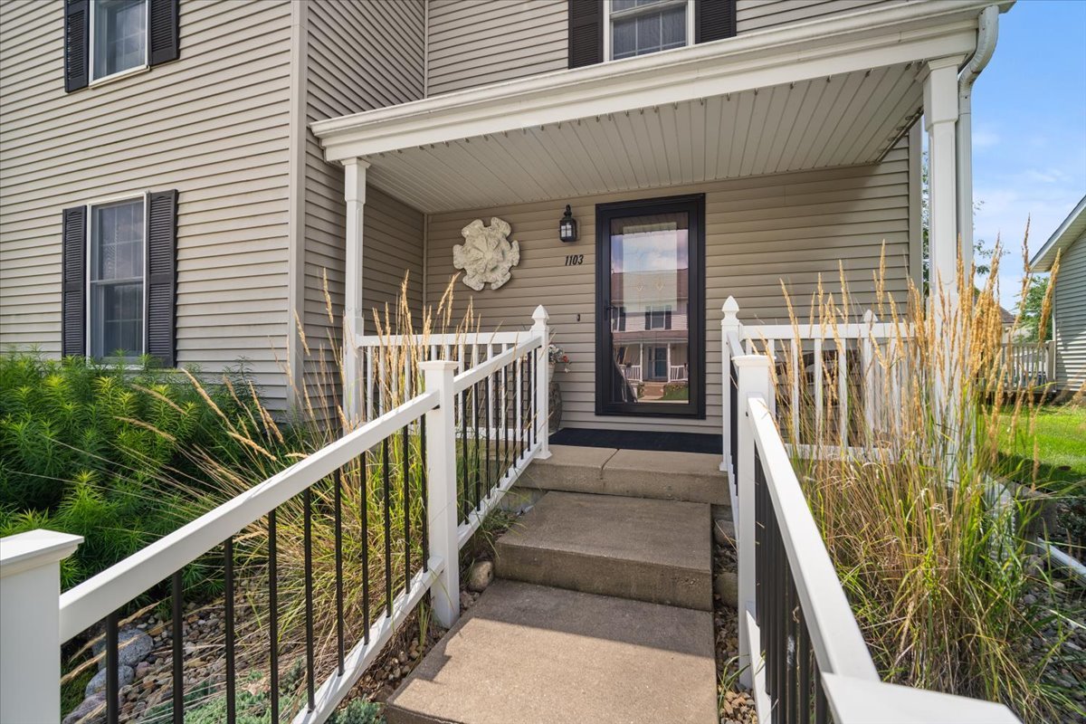 1103 Perry Lane Normal, IL 61761 - Photo 21 of 22 Gallery Image 21