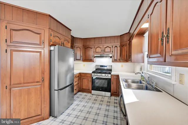 $325,000 | 3148 Bowman Road, Lancaster, PA 17601