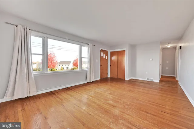 $325,000 | 3148 Bowman Road, Lancaster, PA 17601