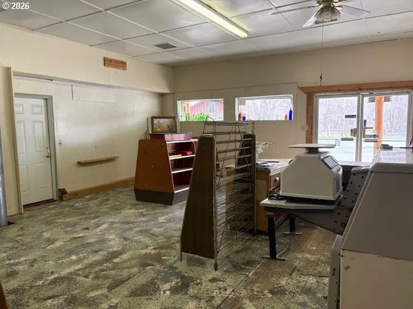 $375,000 | 41345 Highway 19, Kimberly, OR 97848