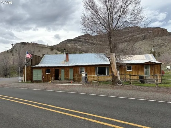 $375,000 | 41345 Highway 19, Kimberly, OR 97848