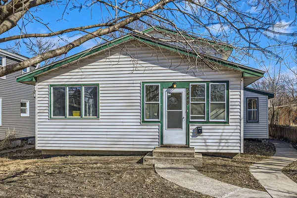 $3,400 | 3448 Grimes Avenue North, Robbinsdale, MN 55422