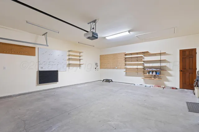 $369,000 | 402 Cedar Meadow Circle, Amarillo, TX 79124