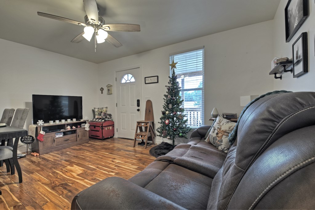 635 Yukon Road Ellijay, GA 30536 - Photo 16 of 34 Open living and kitchen area