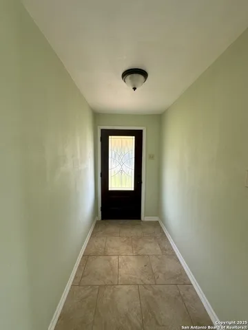 $129,000 | 117 McKinnen Avenue, Charlotte, TX 78011