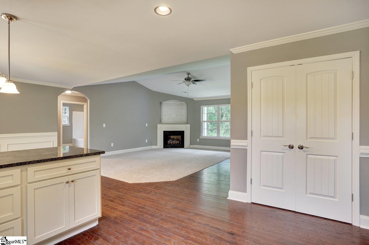 540 Brashears Road Campobello, SC 29322 - Photo 11 of 28