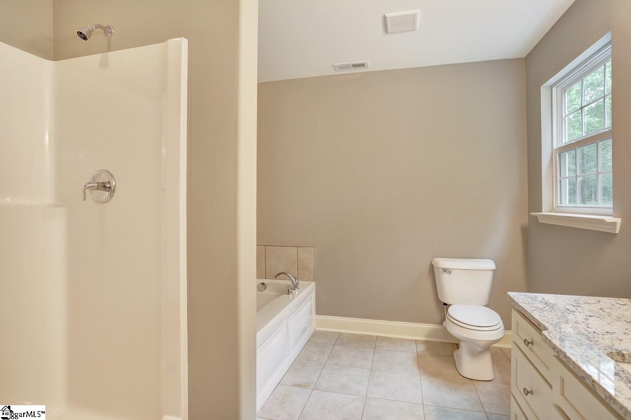 540 Brashears Road Campobello, SC 29322 - Photo 15 of 28