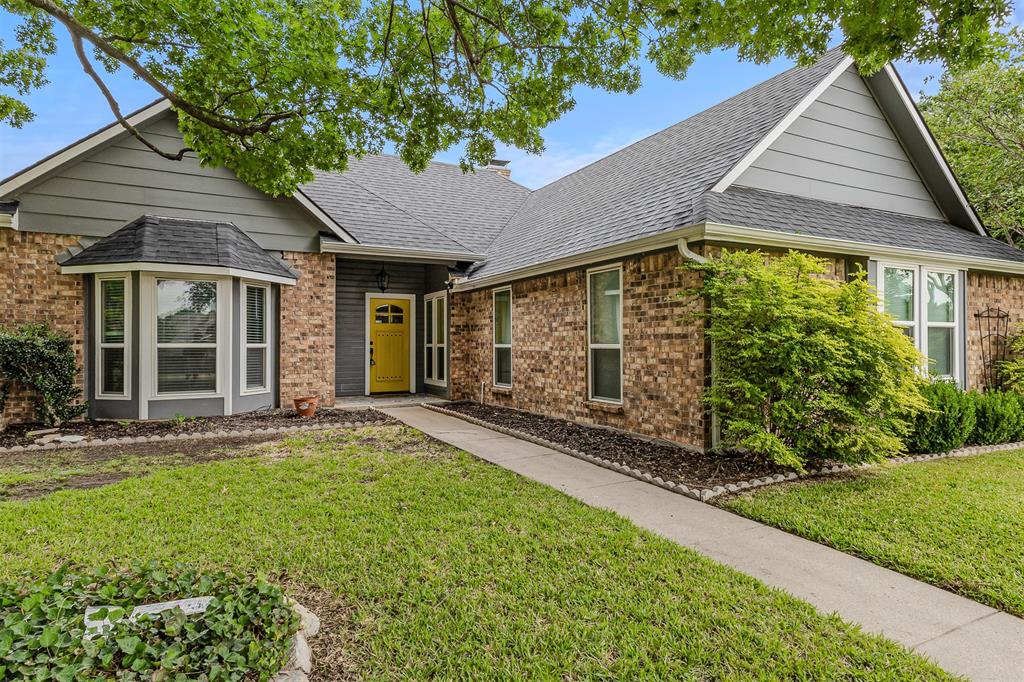 2513 Ridge Oak Court Garland, TX 75044 - Photo 4 of 31