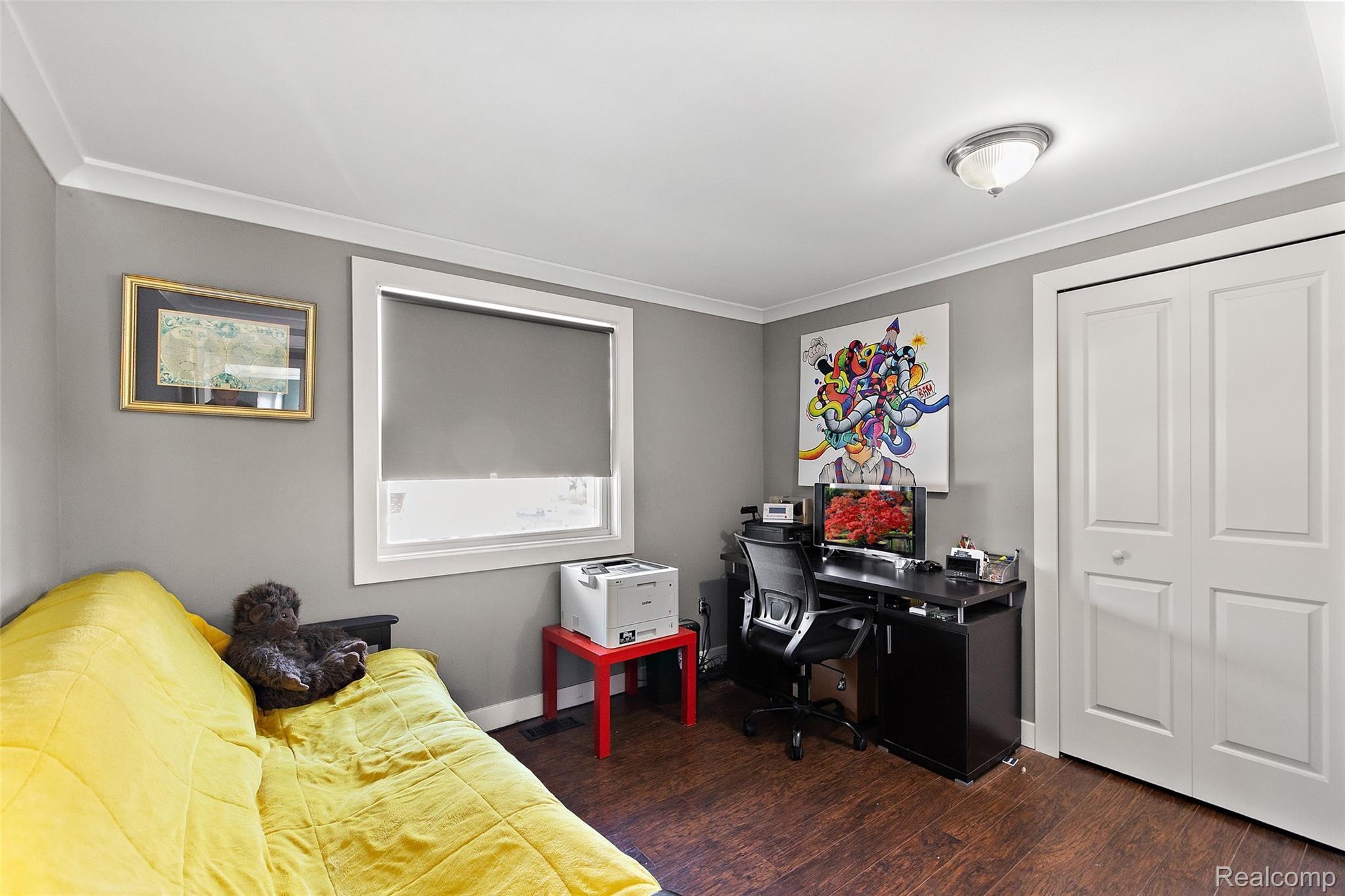 638 Abbey Court Rochester, MI 48307 - Photo 25 of 40 638 Abbey Ct-33.jpg