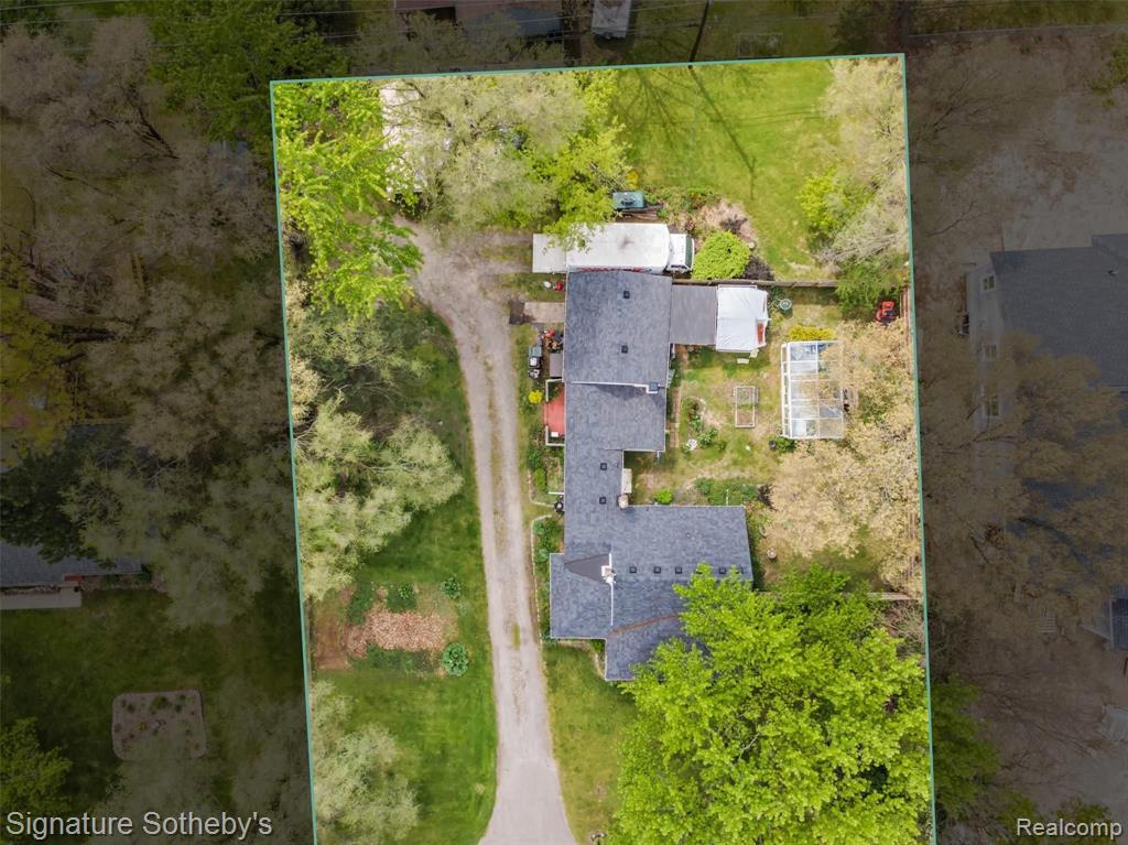 2694 Hessel Avenue Rochester Hills, MI 48307 - Photo 14 of 15