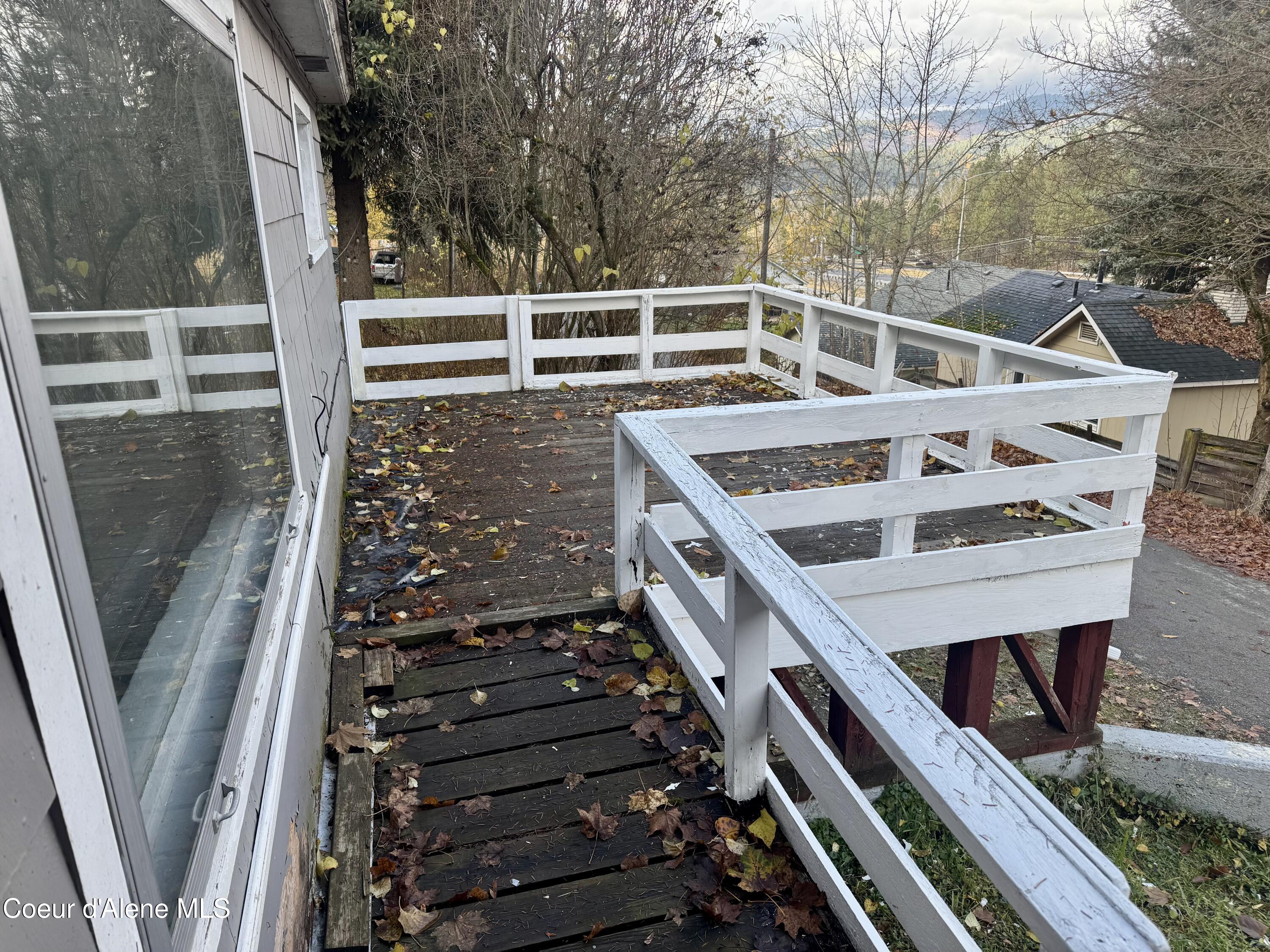 74 Petes Road Kingston, ID 83839 - Photo 1 of 1 Front Deck