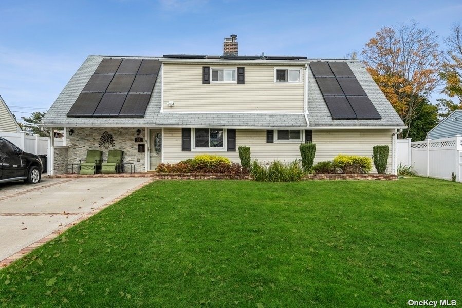 59 Blacksmith Road Levittown, NY 11756 - Photo 1 of 1 Gallery Image 1