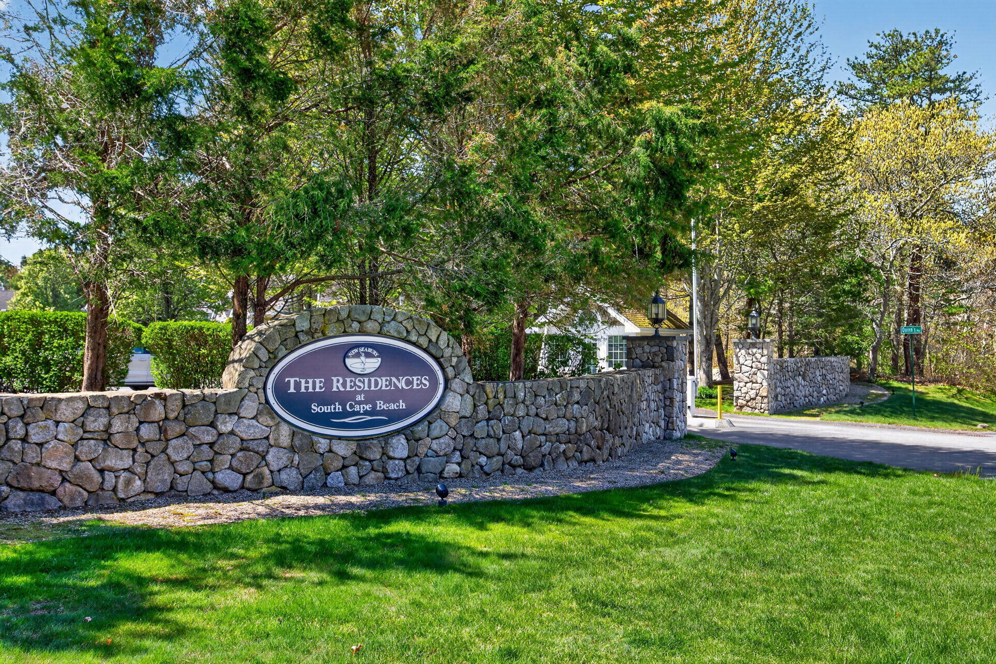 2 Quinns Way, Unit 2 Mashpee, MA 02649 - Photo 1 of 49 39-8P0A1740