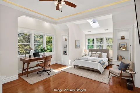 $989,000 | 2 Quinns Way, Unit 2, Mashpee, MA 02649