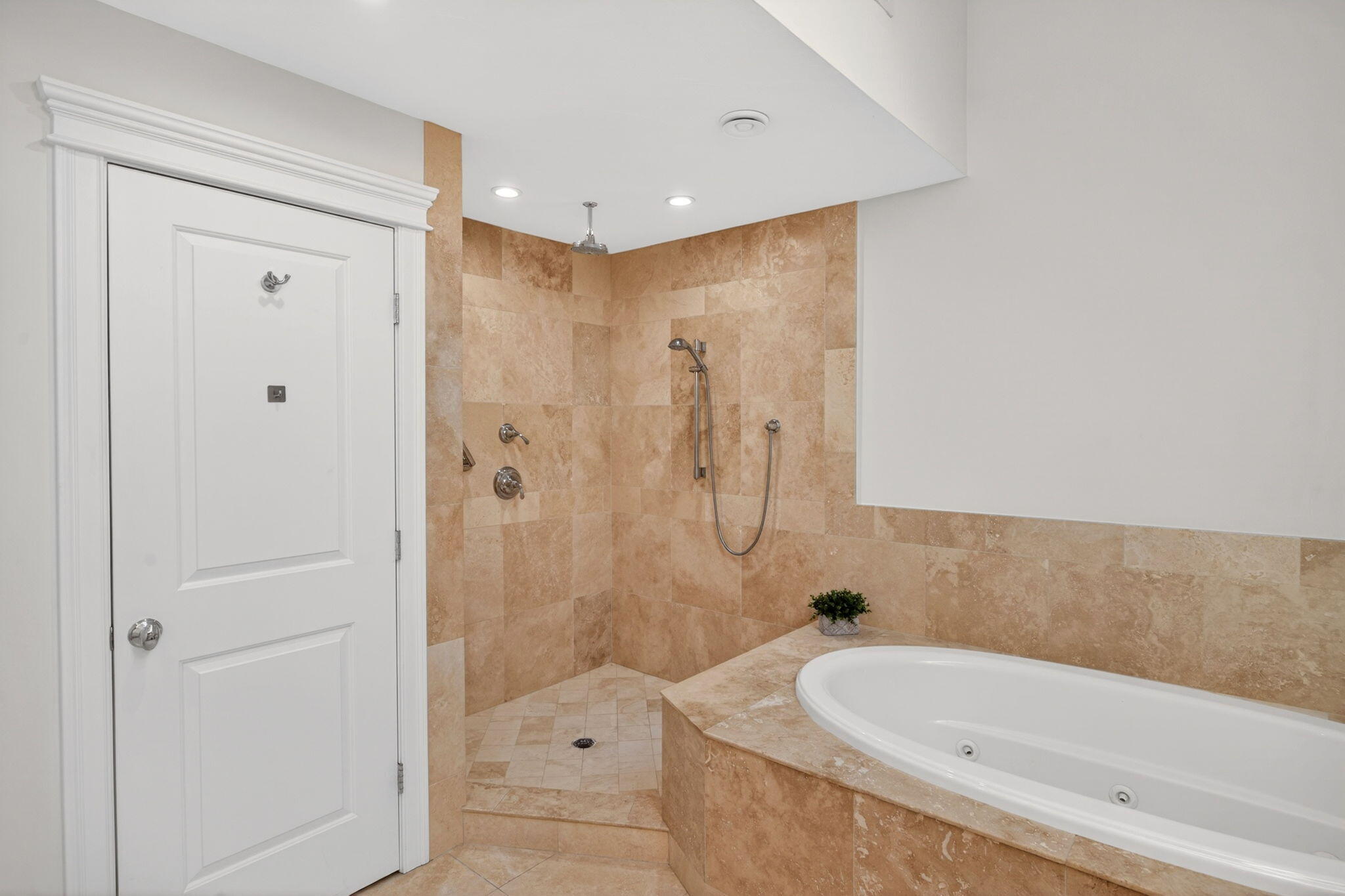 2 Quinns Way, Unit 2 Mashpee, MA 02649 - Photo 34 of 49 Primary shower