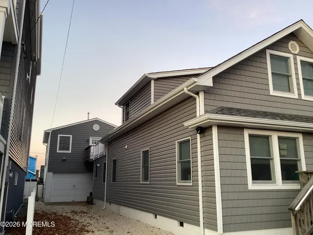 $1,800 | 116 Hancock Avenue, Unit B, Seaside Heights, NJ 08751