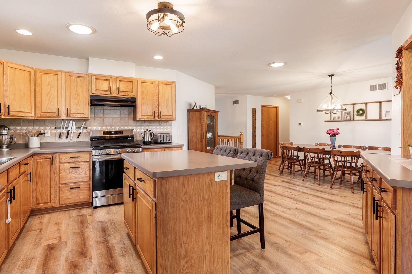 2085 Lake Summerset Road Davis, IL 61019 - Photo 9 of 46