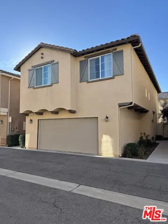 $3,800 | 9241 North Lamia Court, Unit 11, North Hills, CA 91343