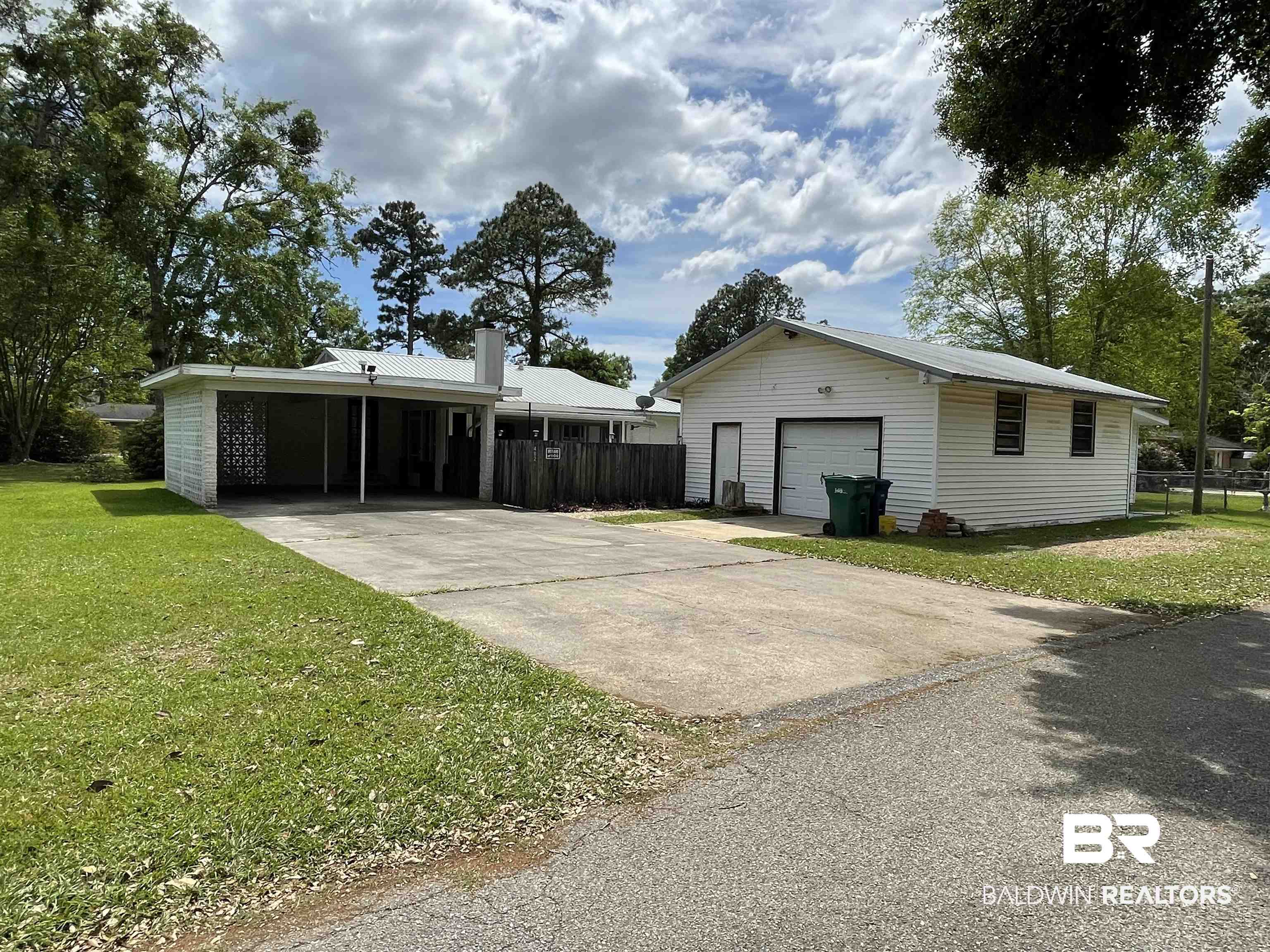 402 West Myrtle Avenue Foley, AL 36535 - Photo 2 of 38 Back Elevation