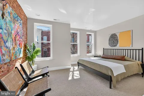 $925,000 | 654 Acker Place Northeast, Washington, DC 20002