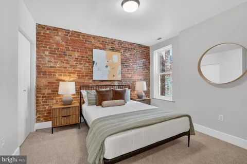 $925,000 | 654 Acker Place Northeast, Washington, DC 20002