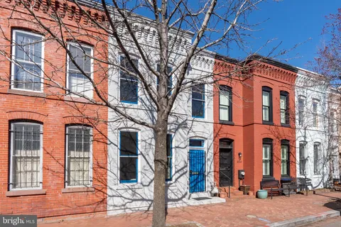 $925,000 | 654 Acker Place Northeast, Washington, DC 20002