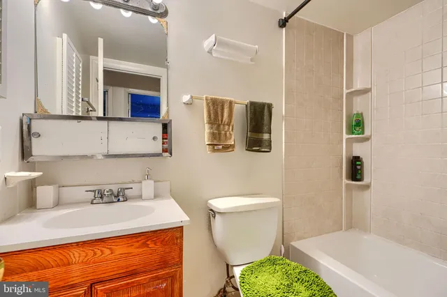 $350,000 | 9652 Canterbury Riding, Unit 184, Laurel, MD 20723