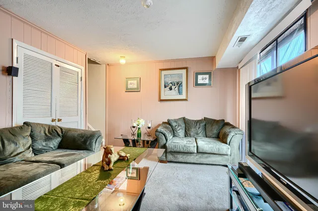 $350,000 | 9652 Canterbury Riding, Unit 184, Laurel, MD 20723