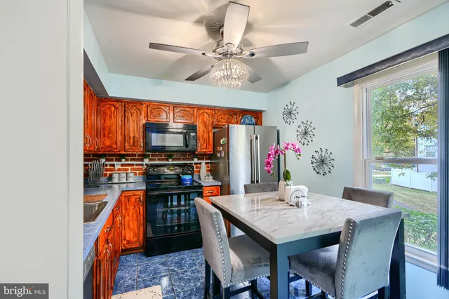 $350,000 | 9652 Canterbury Riding, Unit 184, Laurel, MD 20723