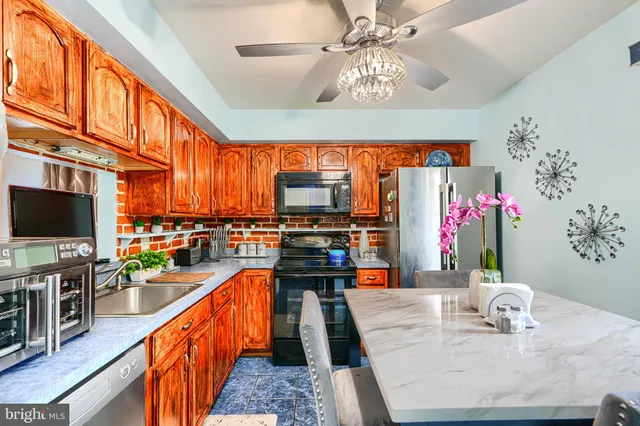 $350,000 | 9652 Canterbury Riding, Unit 184, Laurel, MD 20723