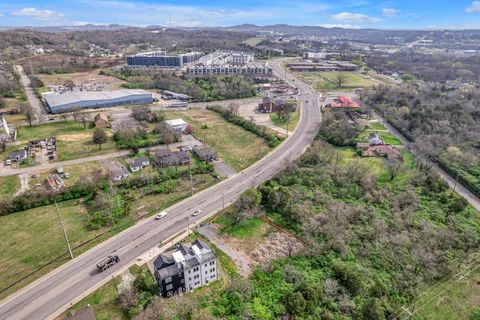 $429,900 | 630 West Trinity Lane, Nashville, TN 37207