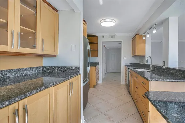 $2,850 | 206 Quayside Circle, Unit 503, Maitland, FL 32751