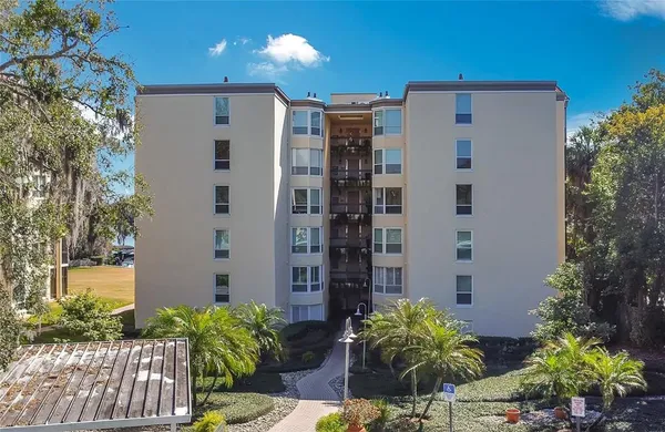$2,850 | 206 Quayside Circle, Unit 503, Maitland, FL 32751