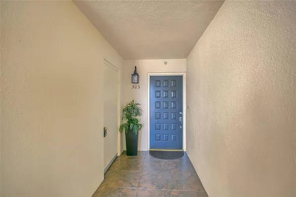 $2,850 | 206 Quayside Circle, Unit 503, Maitland, FL 32751