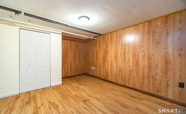 $369,900 | 16 Featherbed Lane, Branford, CT 06405