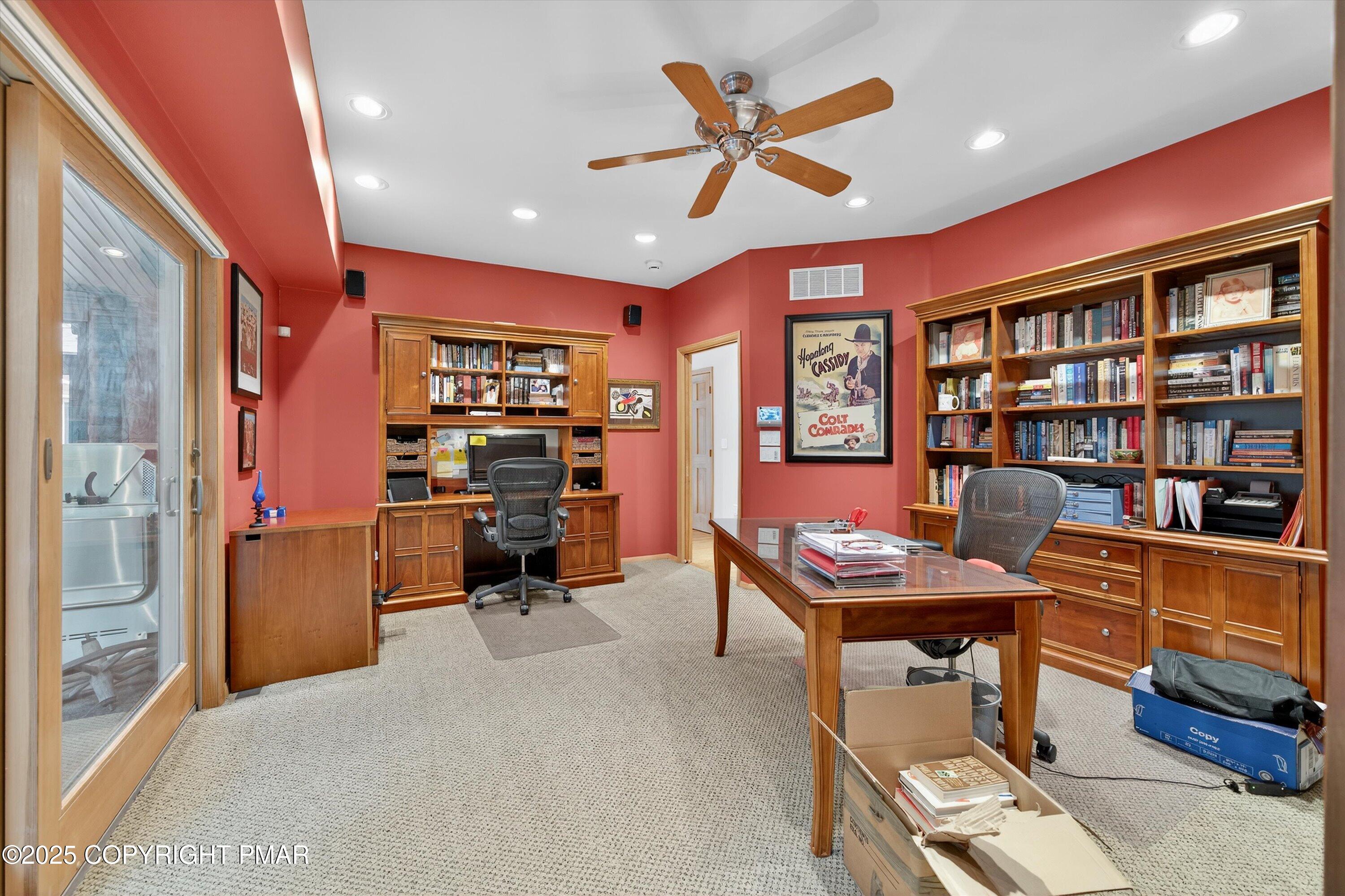 804 Ranch Court Hawley, PA 18428 - Photo 25 of 74 26-HTV3025