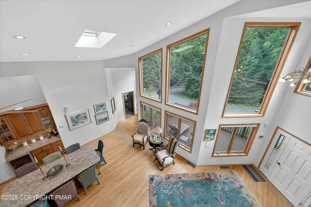 $1,350,000 | 804 Ranch Court, Hawley, PA 18428