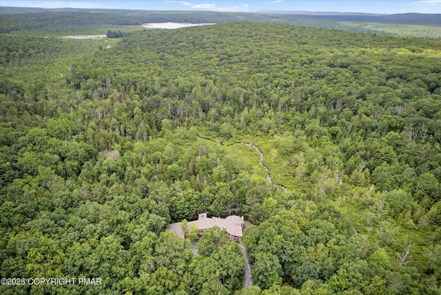 $1,350,000 | 804 Ranch Court, Hawley, PA 18428