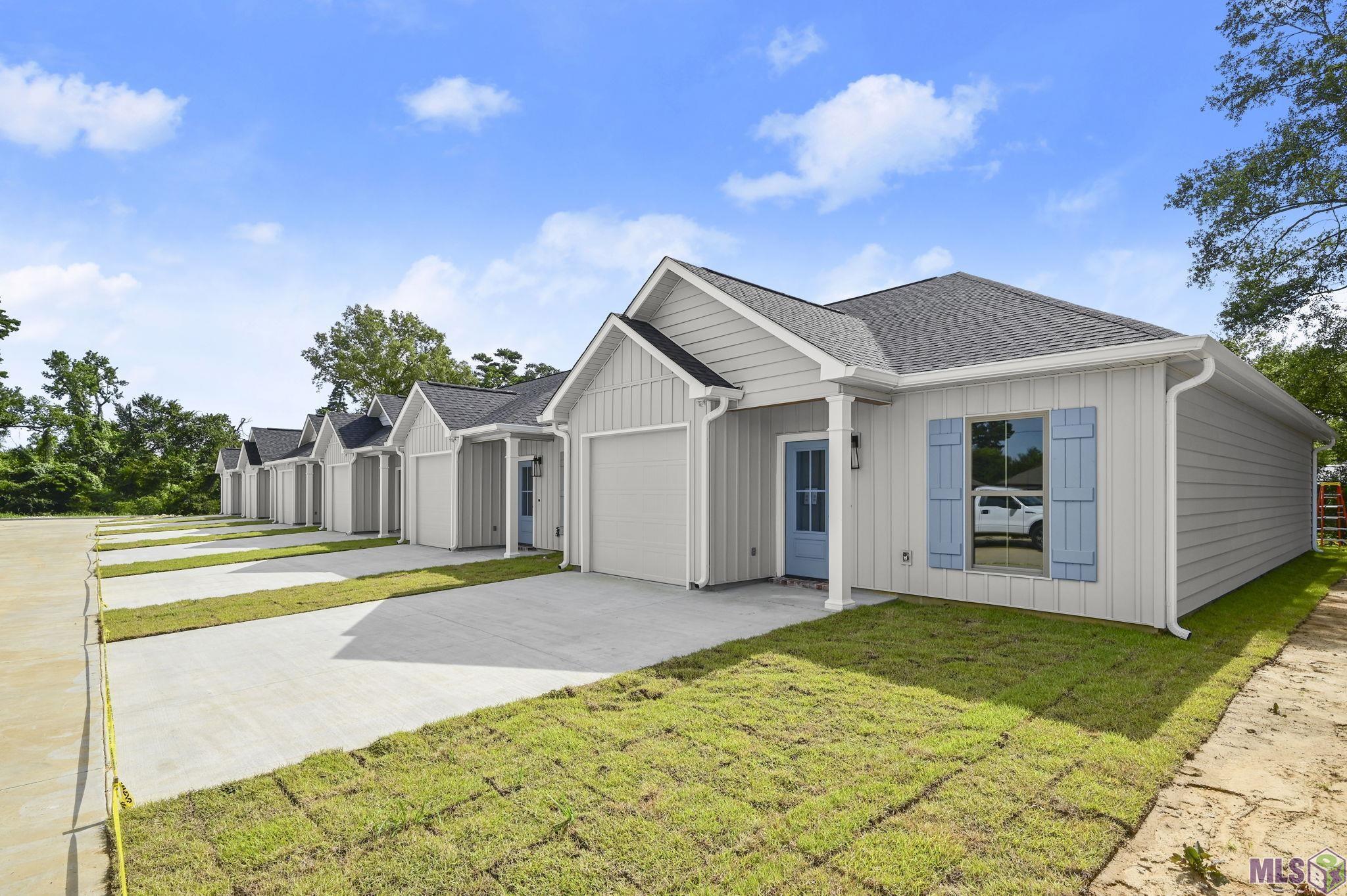 8007 Arnold Road, Unit 6E Denham Springs, LA 70726 - Photo 4 of 17