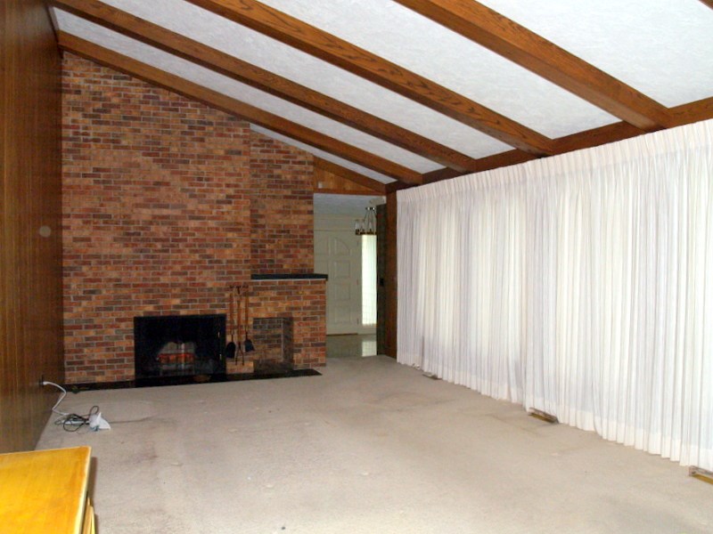 191 Pinecrest Road Manchester, NH 03104 - Photo 7 of 21 Gallery Image 7