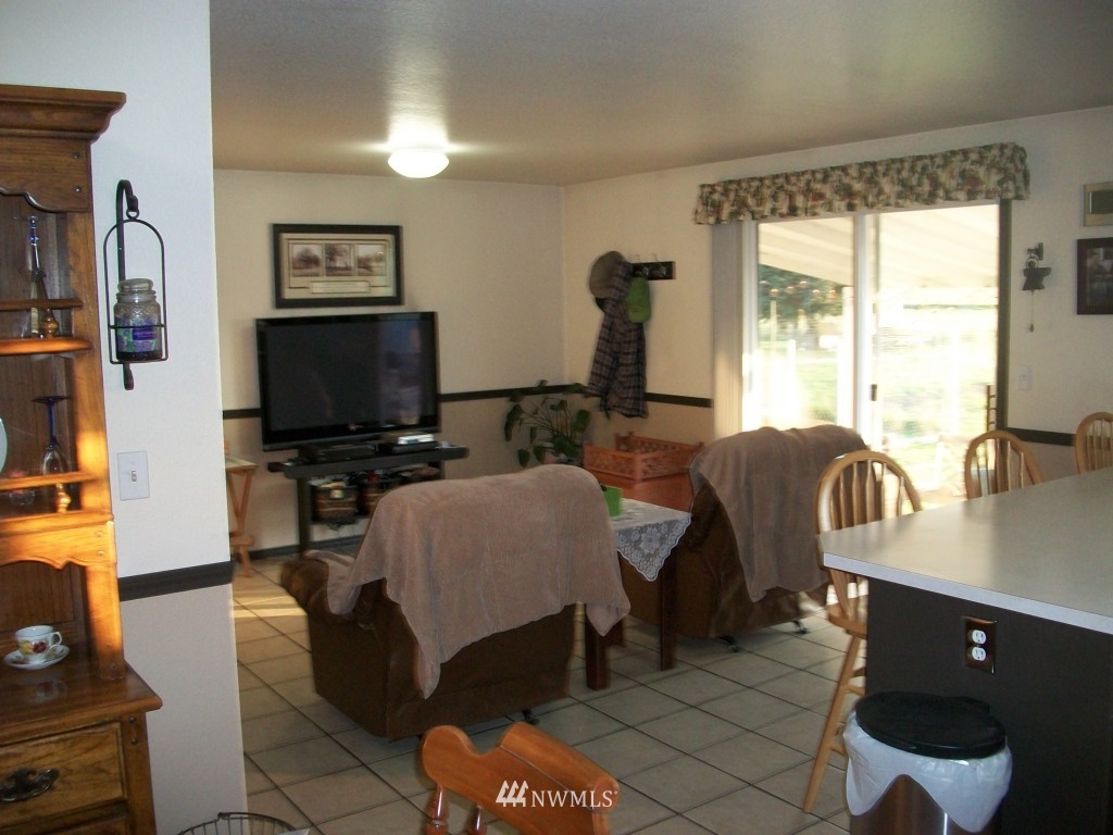 428 C Gore Road Onalaska, WA 98570 - Photo 8 of 10 Gallery Image 8