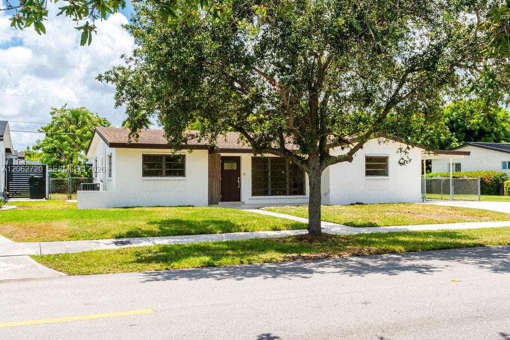 19390 Whispering Pines Road Cutler Bay, FL 33157 - Photo 3 of 43 Gallery Image 3